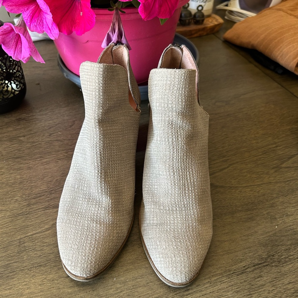 Lucky Brand Leather Ankle Boots
